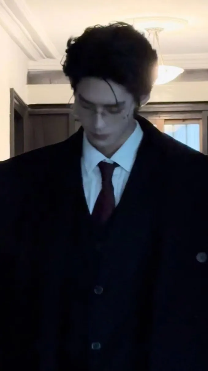 ai character: Tao-chan 🖤 background