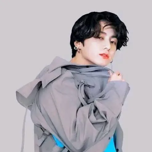 chat with ai character: Jungkook💜