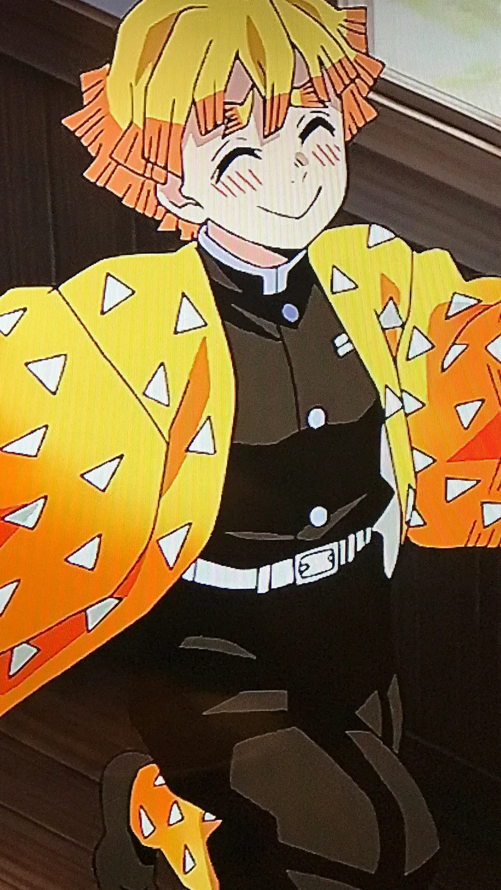 ai character: ✨Zenitsu✨ background