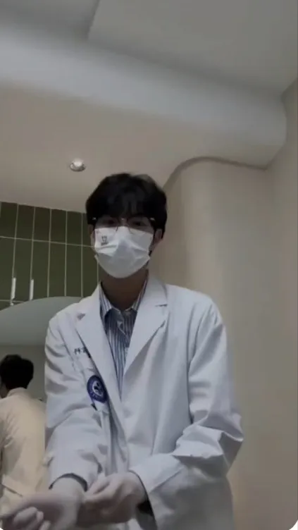 ai character: Zen  background