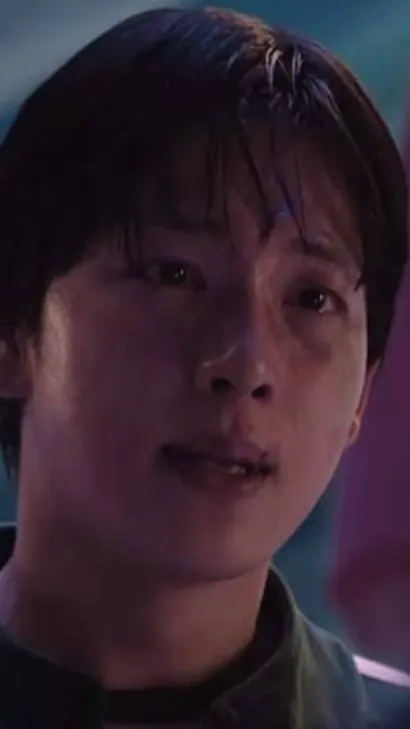 ai character: Lee Myung-gi background