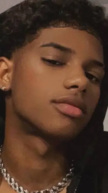 ai character: Dylan  background