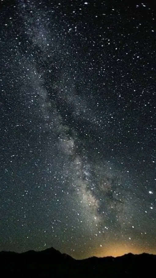 ai character: 🥱Sleepy footbalers background