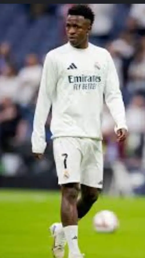 ai character: Vinicius Jr background