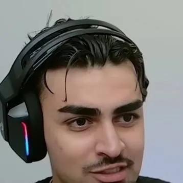 chat with ai character: Hxsain