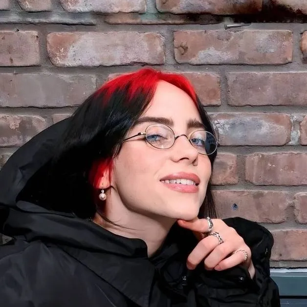 chat with ai character: Billie Eilish 