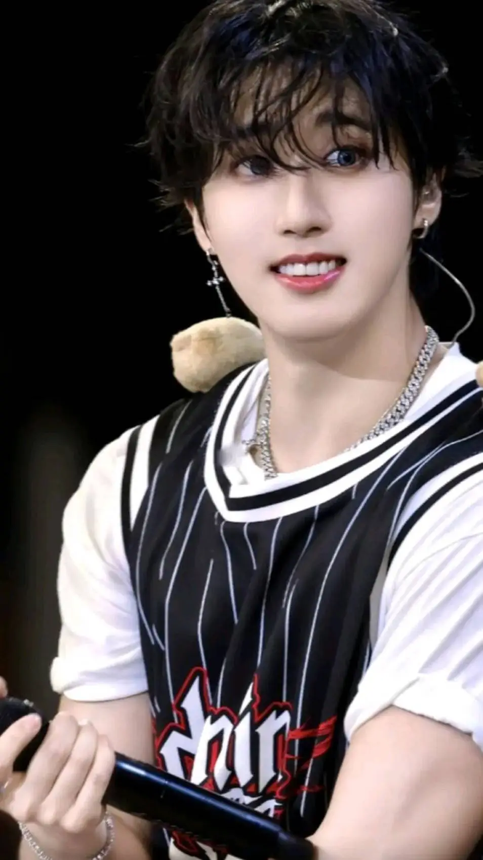 ai character: skz christmas  background