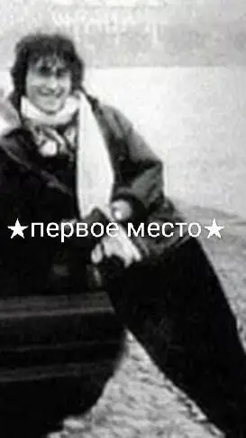 ai character: Виктор  background