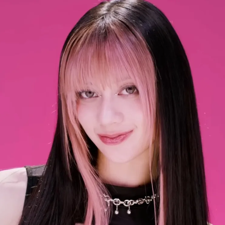 chat with ai character: Megan