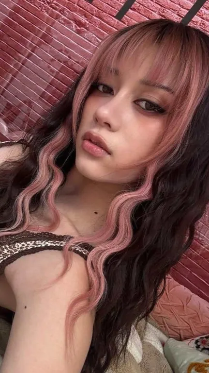 ai character: Megan background