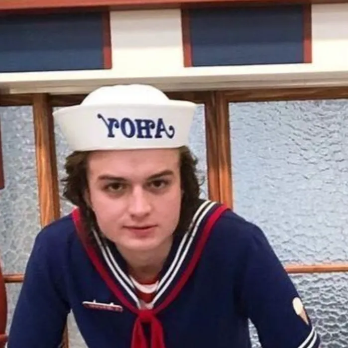 chat with ai character: Steve H