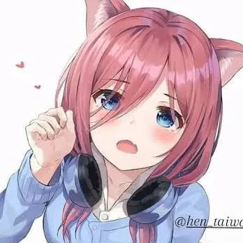 chat with ai character: Miku nakano neko