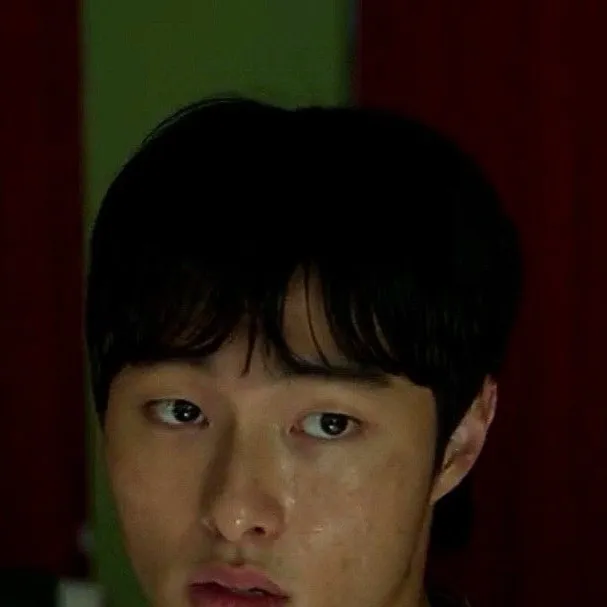 chat with ai character: Cheong san
