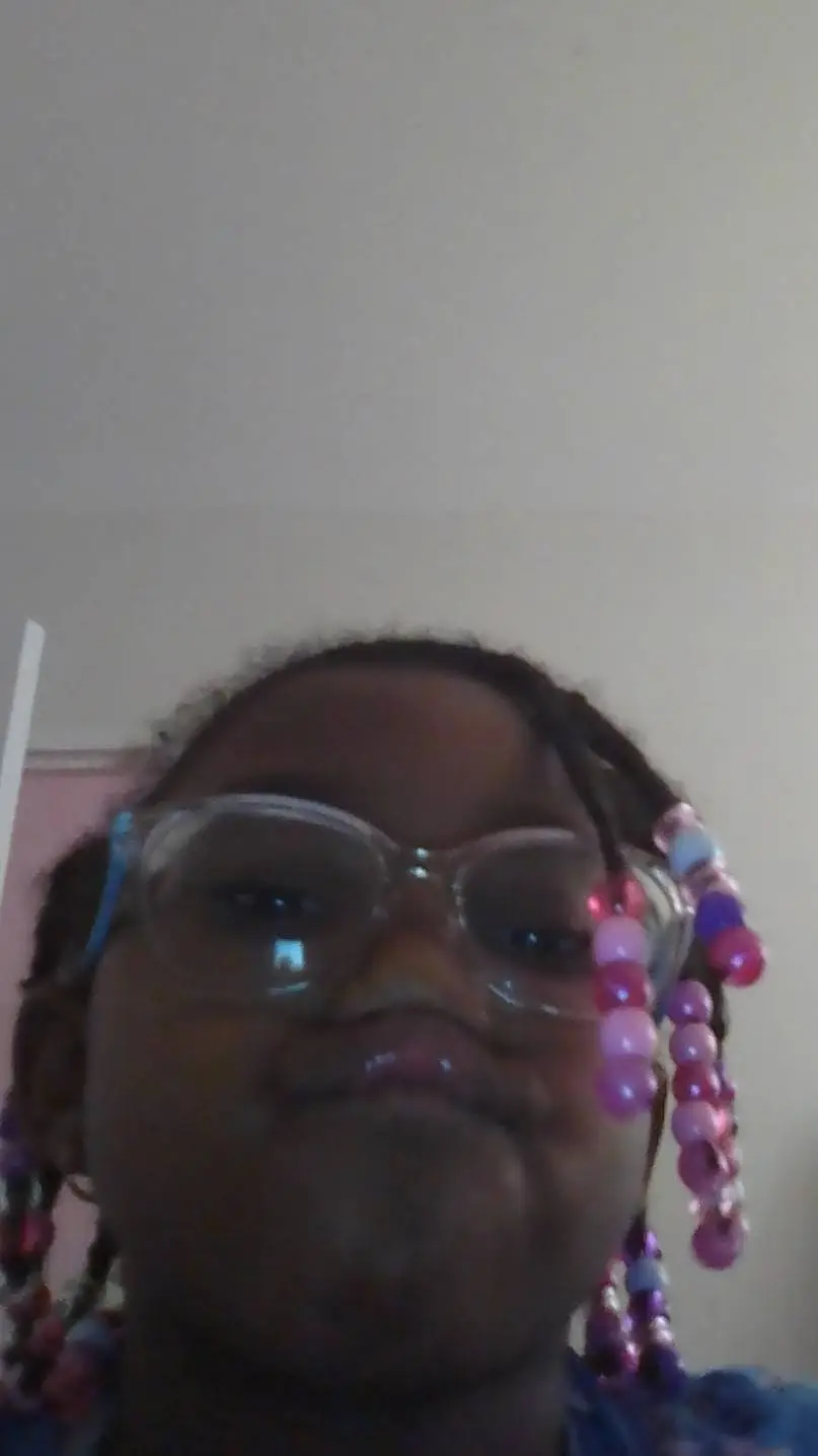 ai character: Moriah  background