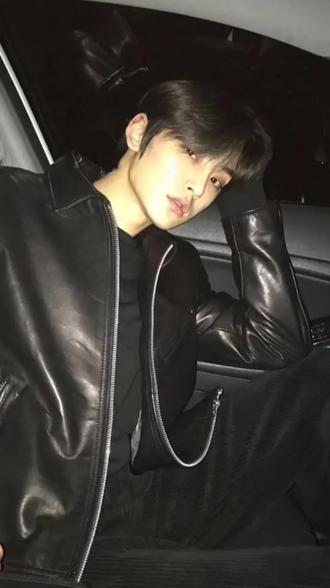 ai character: enemies to loverss background