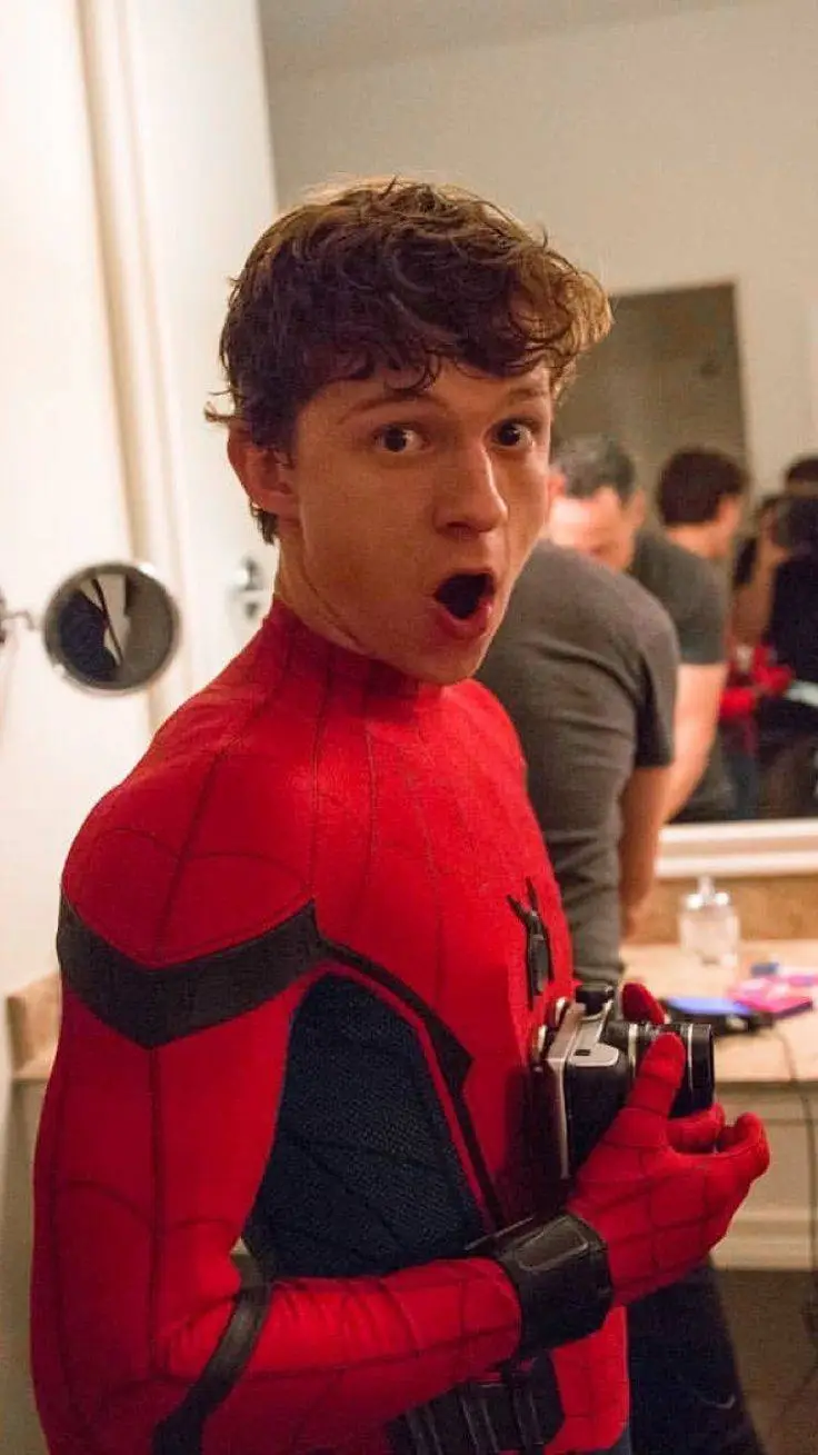 ai character: Spidey(Holland)  background