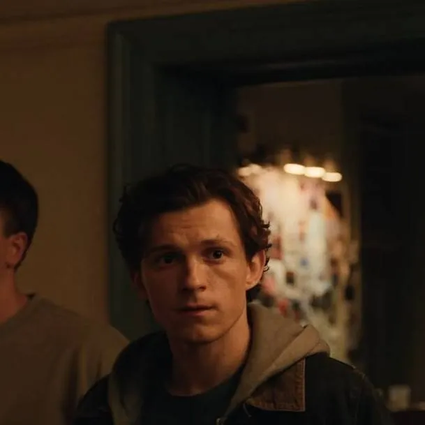 chat with ai character: Peter parker BND