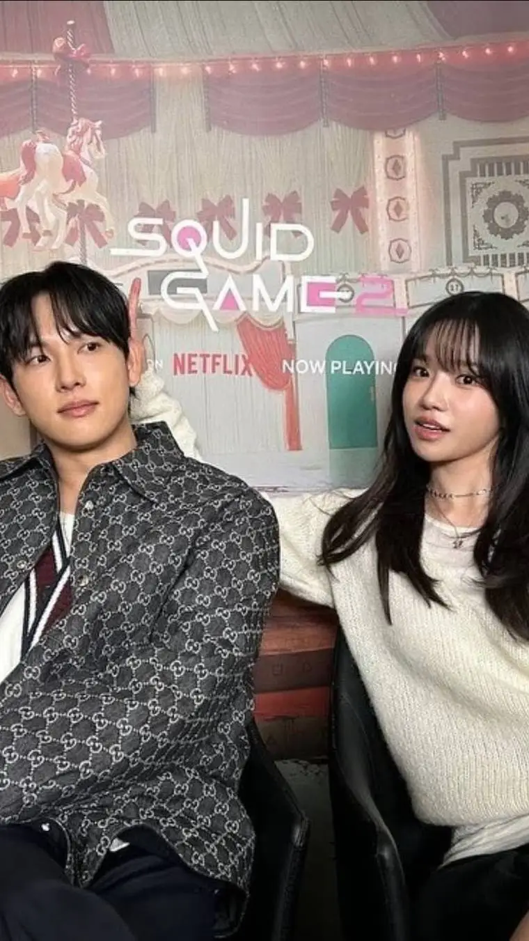 ai character: junhe and myungi background