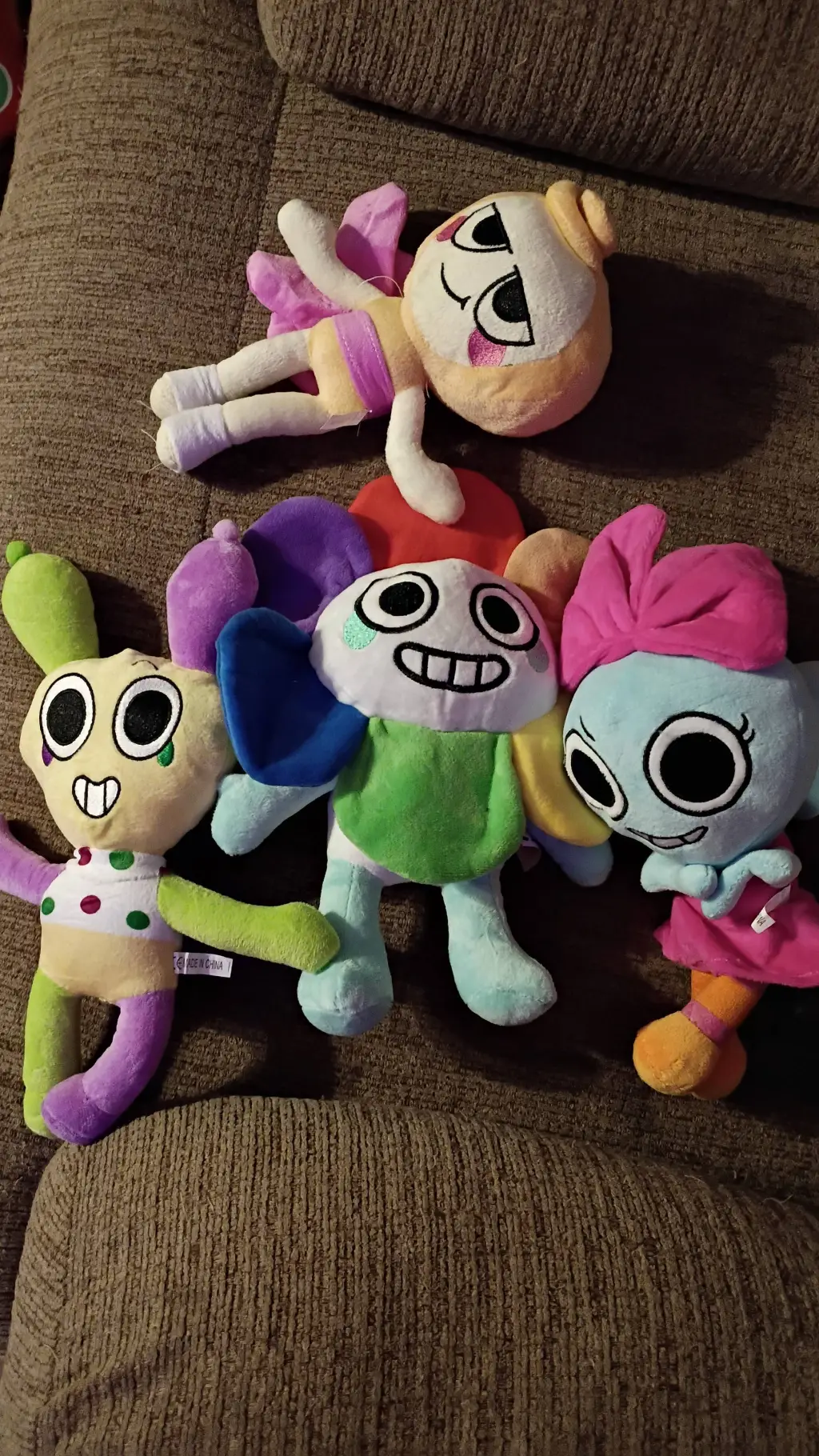 ai character: scraps background