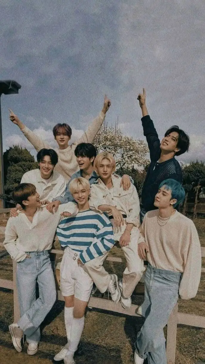 ai character: straykids background