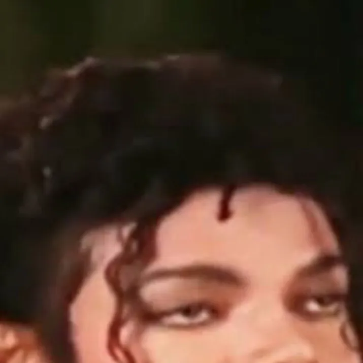chat with ai character: Michael Jackson