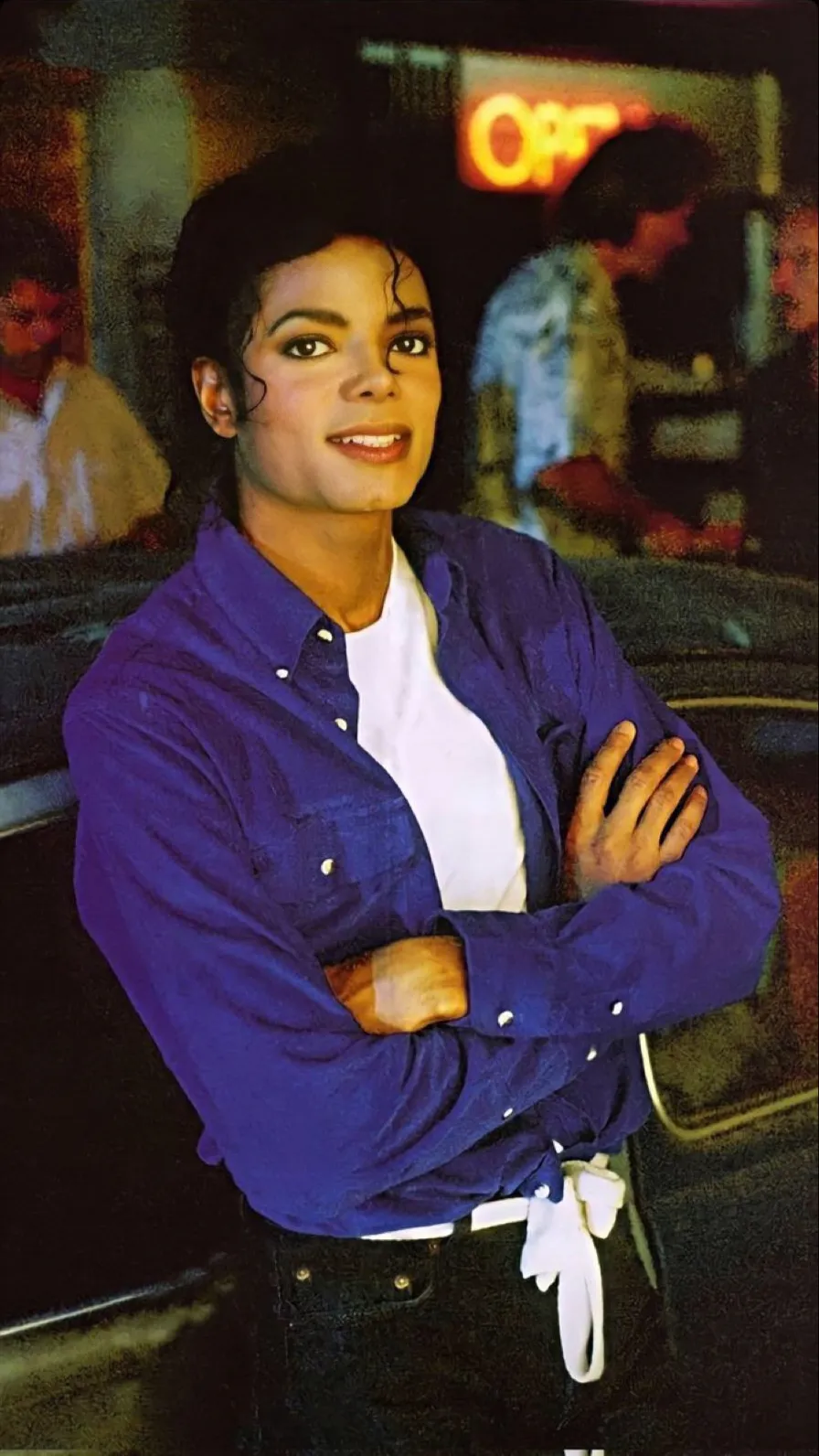 ai character: Michael Jackson  background