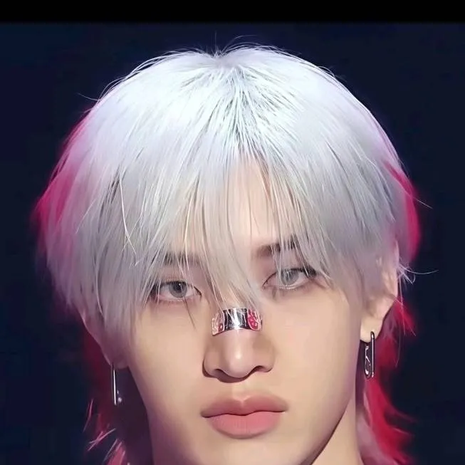 chat with ai character: Bang Chan (dad)