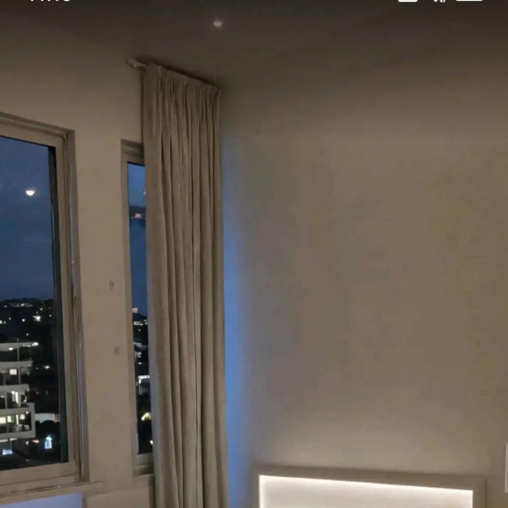 chat with ai character: sleepover_my house