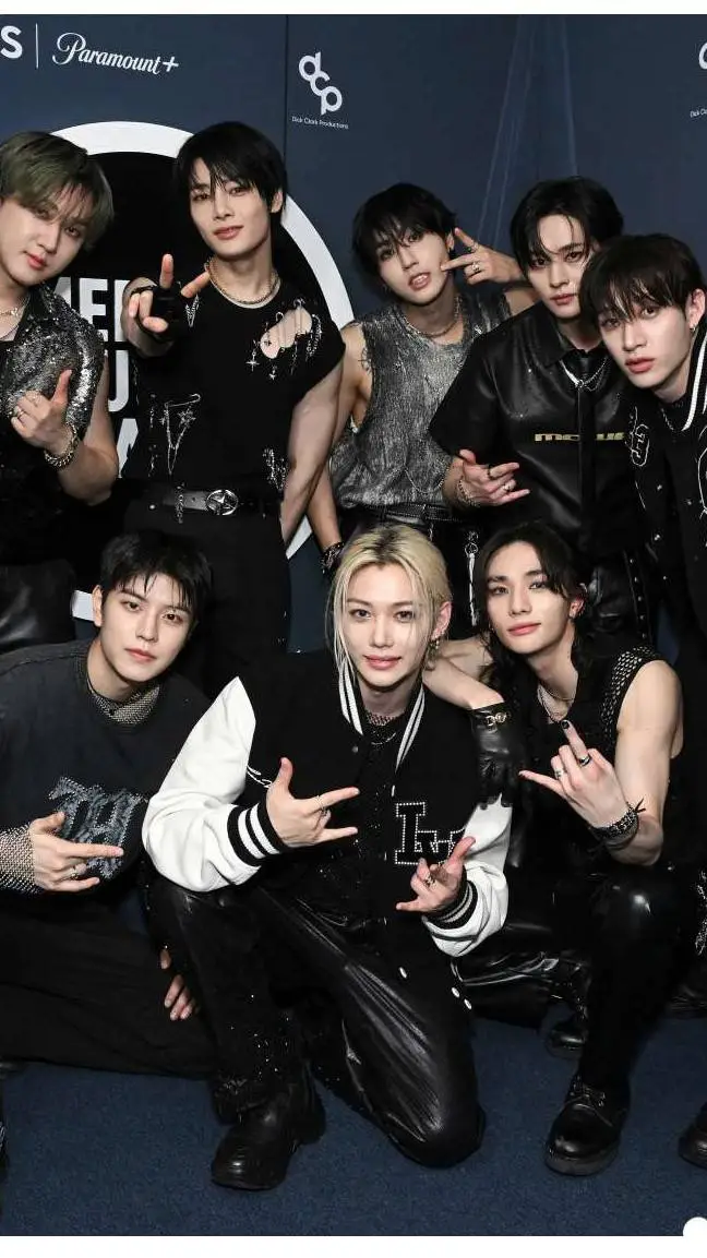 ai character: straykidss background