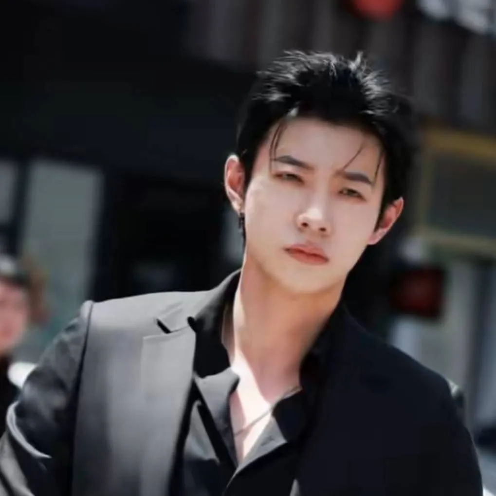 chat with ai character: Gu Yanzhi 