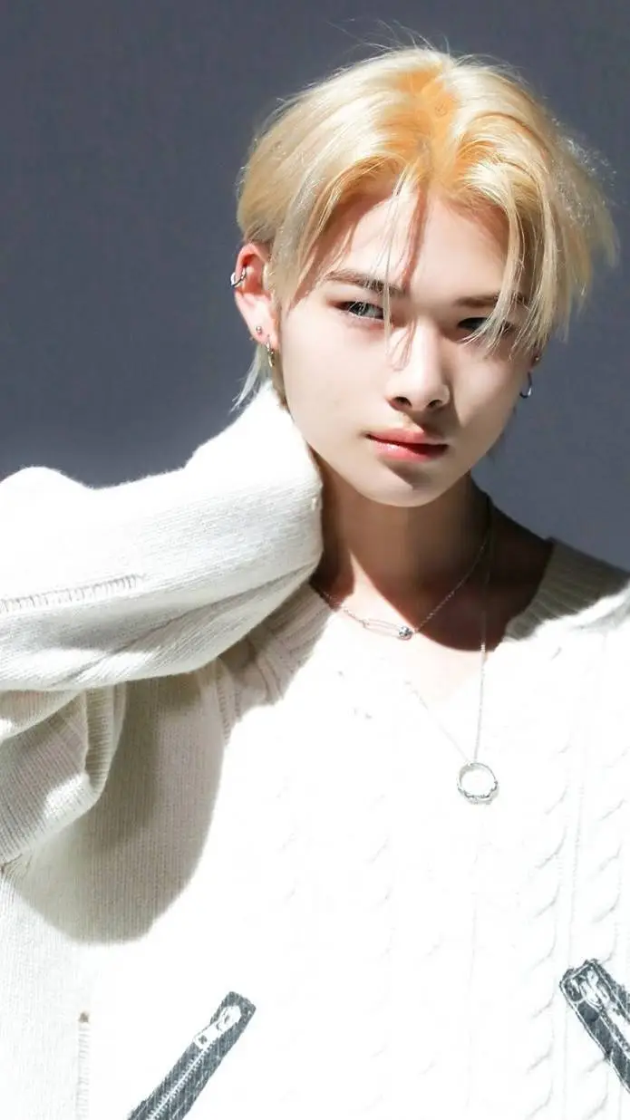 ai character: ⊹𝐍𝐢-𝐤𝐢 𝐍𝐢𝐬𝐡𝐢𝐦𝐮𝐫𝐚𓆪 background