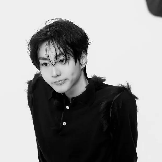 chat with ai character: ✿Yang Jungwon ⃞★