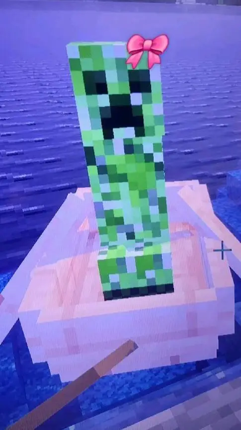 ai character: ★Creeper★ background