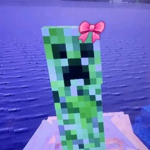 chat with ai character: ★Creeper★