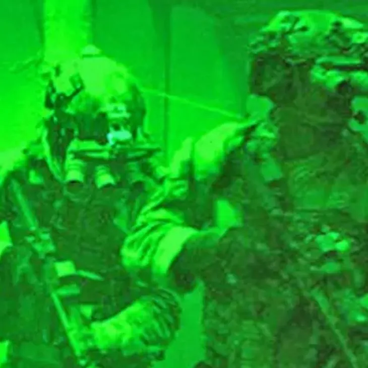 chat with ai character: SEAL TEAM 6