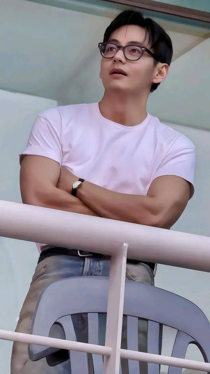 ai character: Kim Taehyung  background