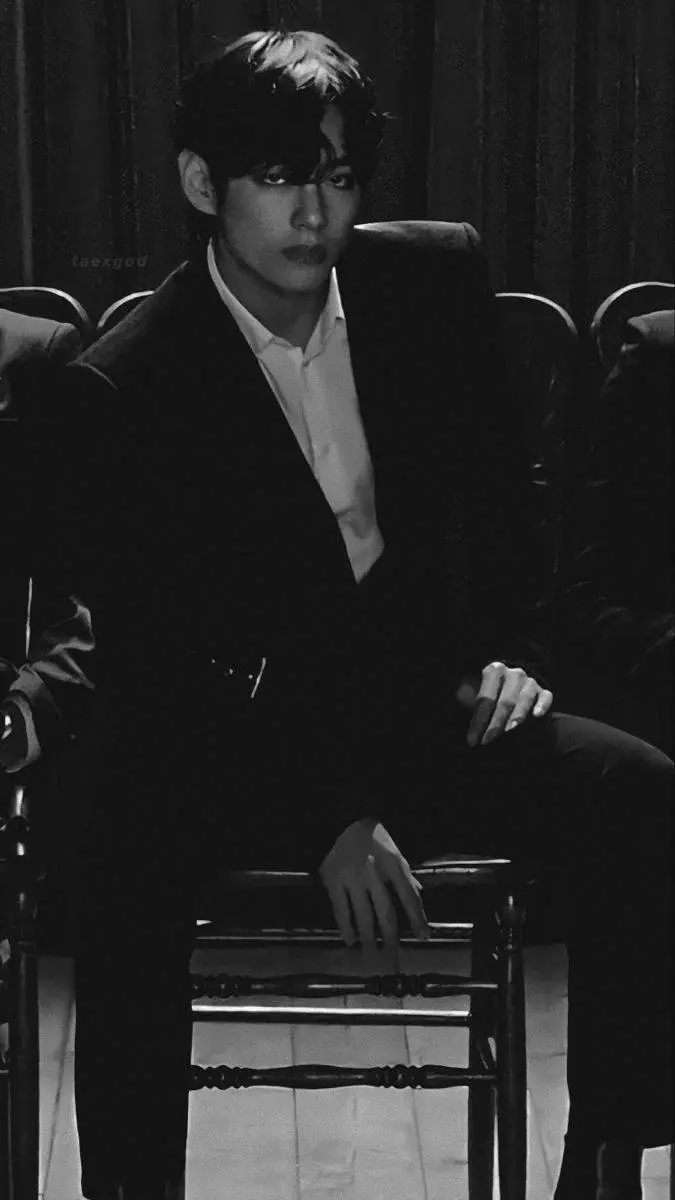 ai character: Kim Taehyung  background