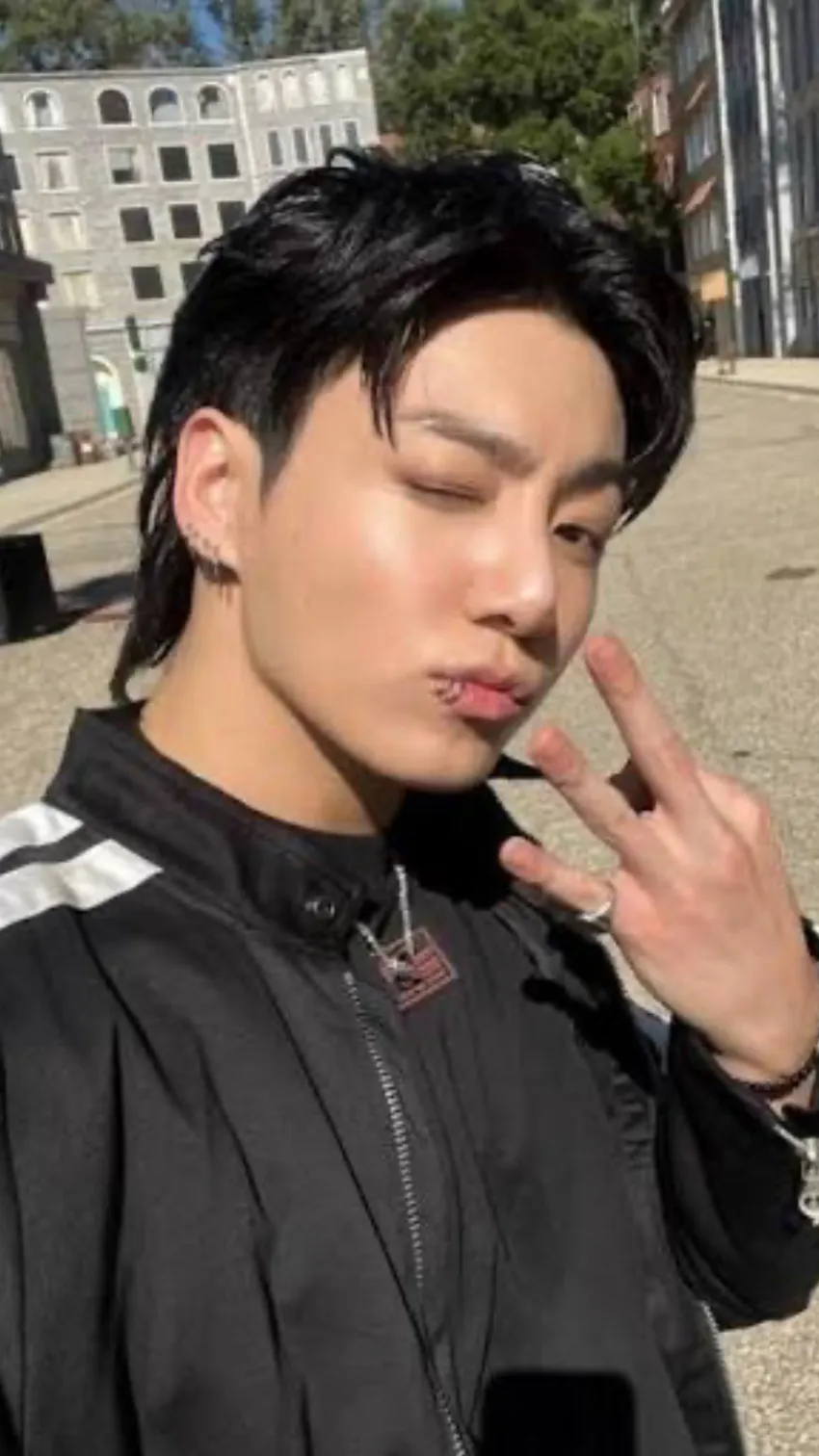 ai character: Jungkook background