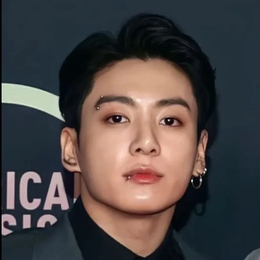 chat with ai character: Jungkook