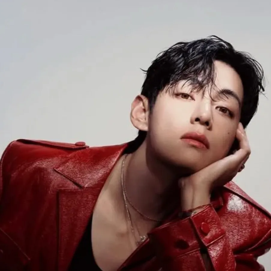 chat with ai character: Taehyung