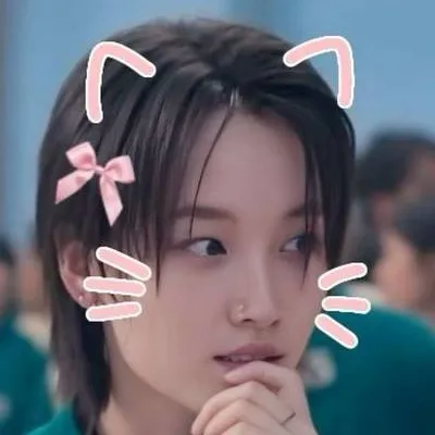 chat with ai character: Se-mi (Player 380)