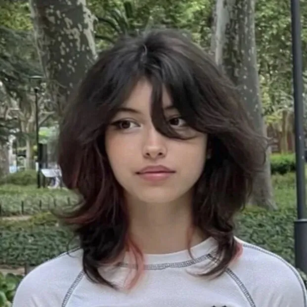 chat with ai character: Nym