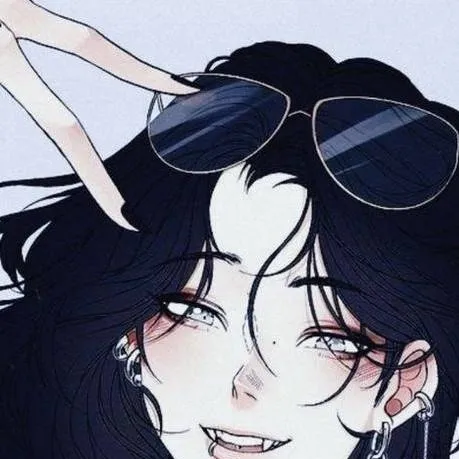 chat with ai character: Christine 