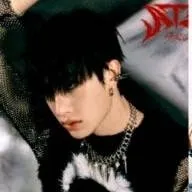 chat with ai character: Bangchan¡!