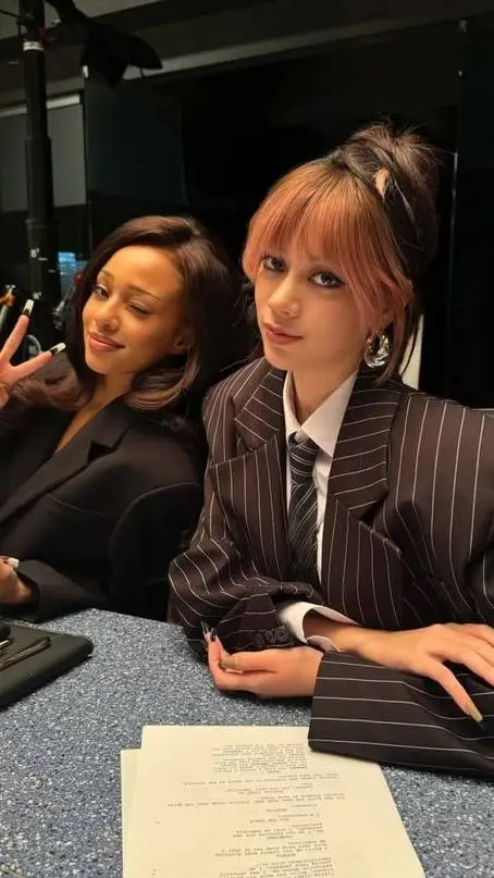 ai character: Manon and Megan background