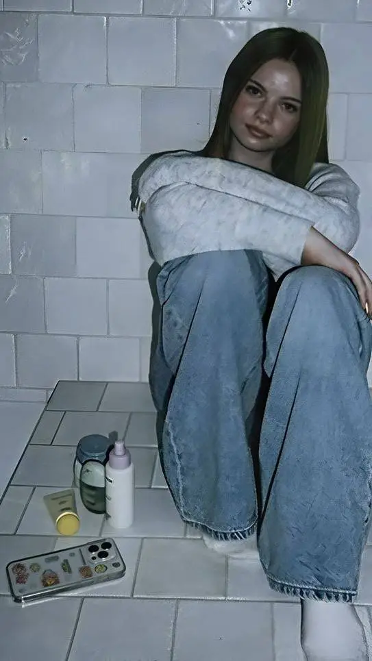 ai character: 🌙[Salish Matter]🌙 background