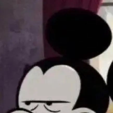 chat with ai character: MickeyMunch