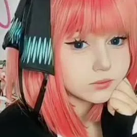 chat with ai character: ♥️♥️♥️♥️♥️😍