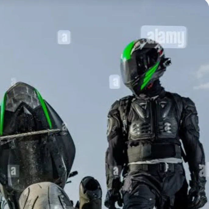 chat with ai character: Fiancé 