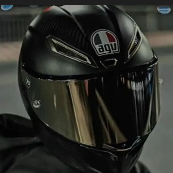 chat with ai character: Keegan/sweetheart